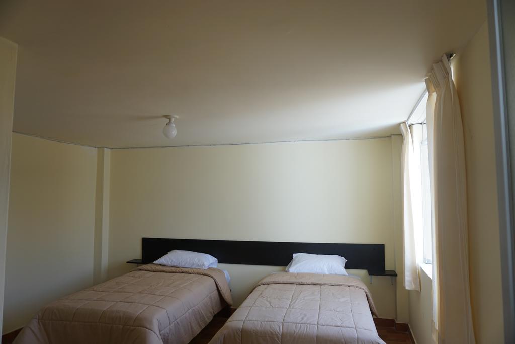 Residencial Mamamia Hotel Tacna Exterior photo