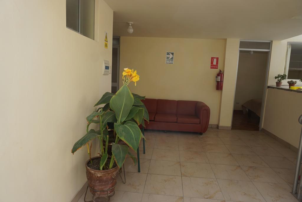 Residencial Mamamia Hotel Tacna Exterior photo