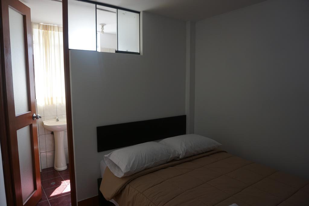 Residencial Mamamia Hotel Tacna Exterior photo